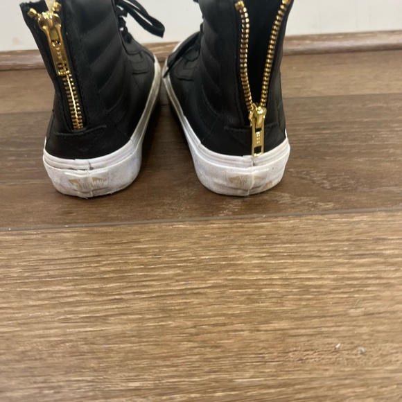 Womens High-Top Leather Vans - Picture 3 of 7